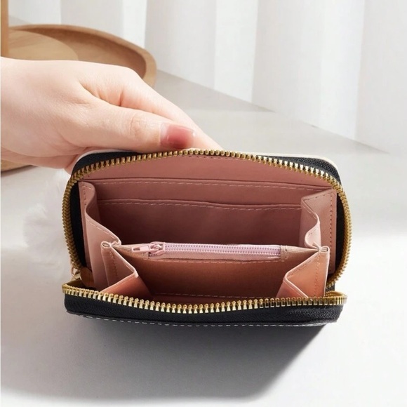 ⚠️Clearance Black And White Womens Fashion Wallet - Picture 3 of 5